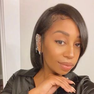 Meet your Posher, Liz